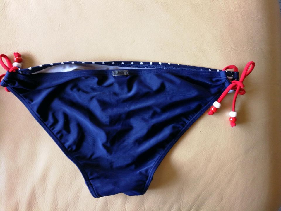 Bikini Bandeau 38D, 75D S. Oliver neuwertig in Krautheim