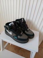 Turnschuh Sneaker NIKE Air Force One gr  36 Hessen - Kalbach Vorschau