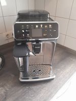 Kaffeevollautomat Philips Series 5400 mit Tassen und Gläser Niedersachsen - Nordhorn Vorschau