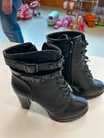 Ungetragene Stiefeletten, Gr. 39/40 Bayern - Sonnefeld Vorschau