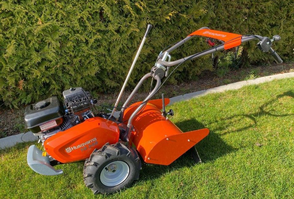 Husqvarna Gartenfräse / Motorhacke / Motorfräse zum Mieten/Leihen in Wolfenbüttel