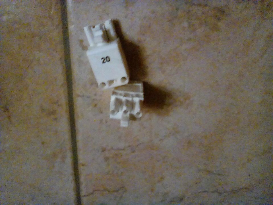 (12)Viessmann Stecker schwarz/weiß Nr 1,2,3,5,20,41,52,53,58 usw in Fürth