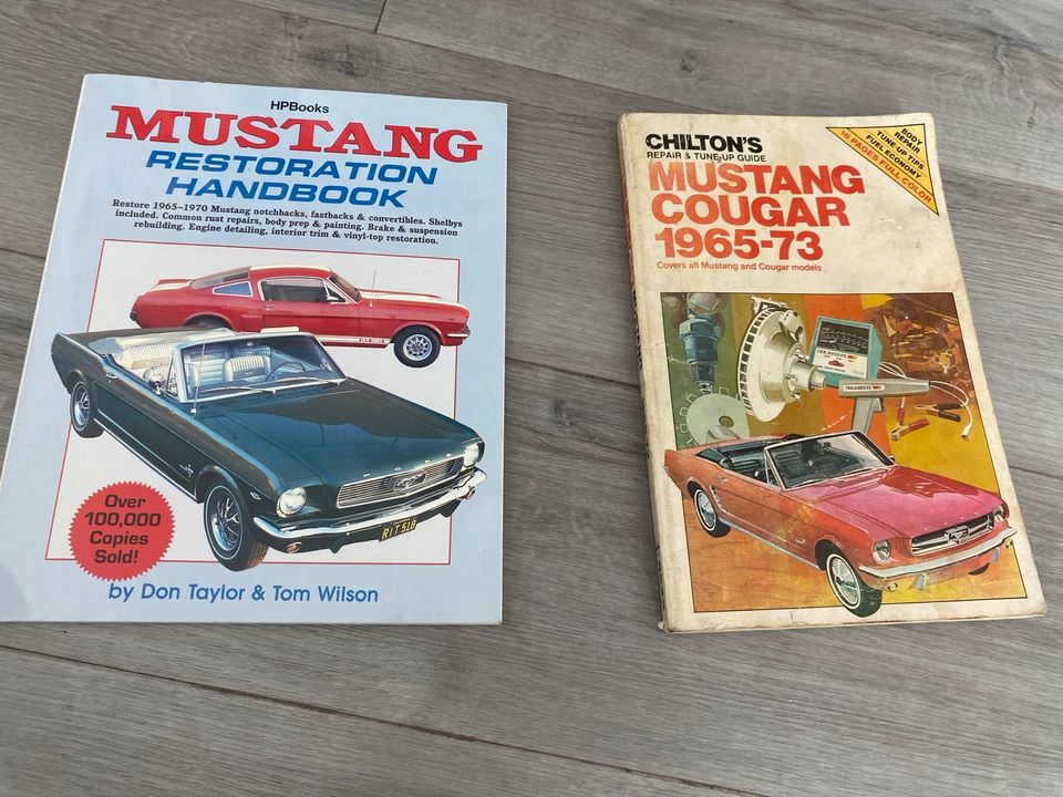 Mustang Restaurations Bücher in Kruft