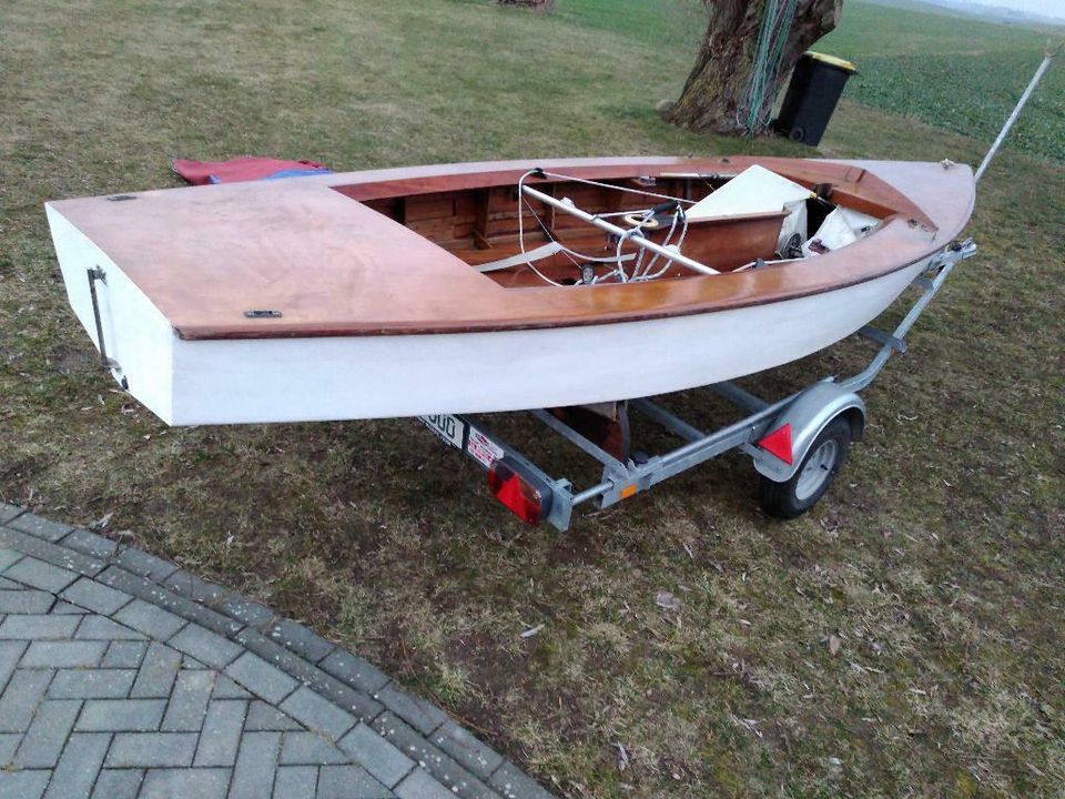 Segelboot Pirat komplett & gepflegt, Segel+Fock in Hamburg