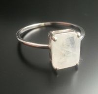 925 Sterling Silber Ring Mondstein Edelstein Gr. 17 Echtschmuck Niedersachsen - Hessisch Oldendorf Vorschau