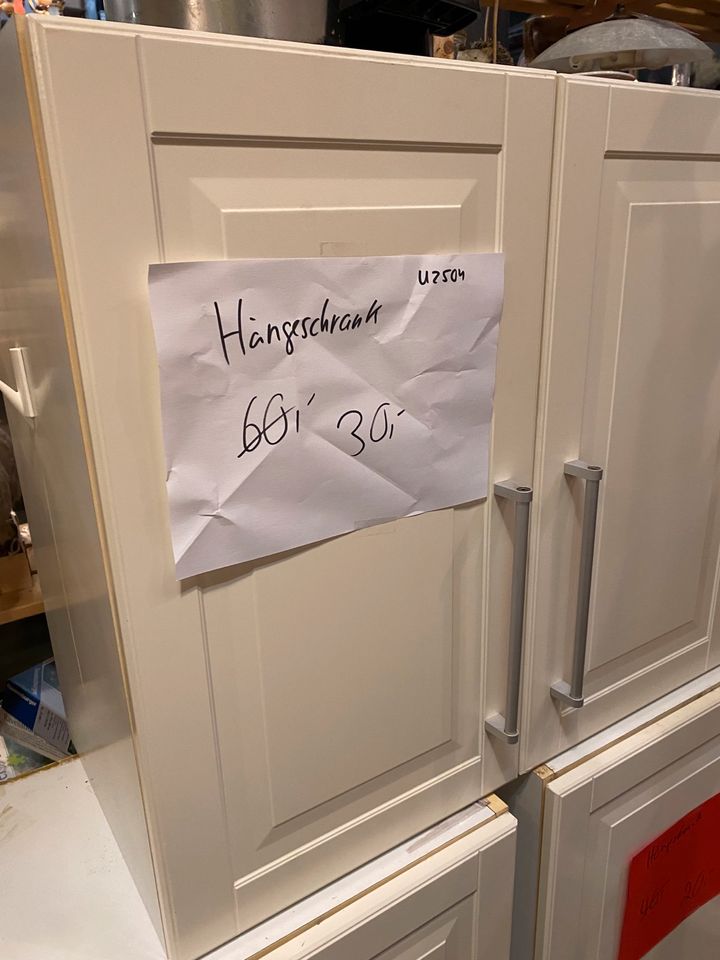 Küchen Hängeschrank Küchenhängeschrank in Essen