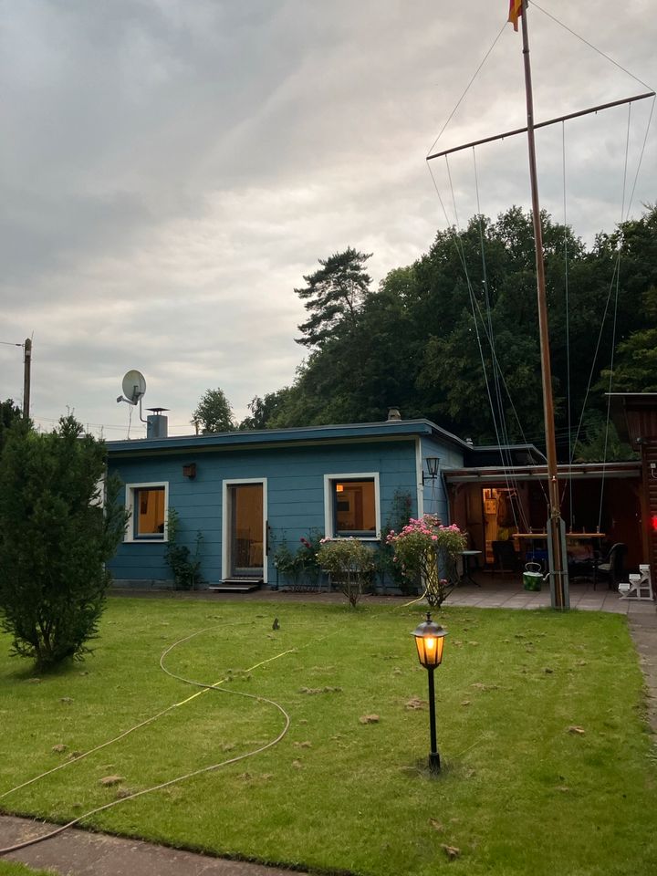 Einzelhaus (Bungalow) mit eigenem gr.Garten am Niendorfer Gehege in Hamburg