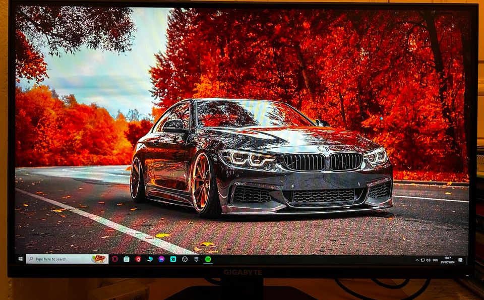 Gigabyte 27Zoll 144Hz Monitor in Berlin