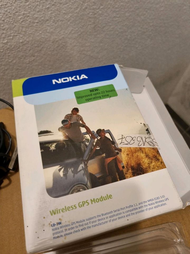 Nokia Handyhalterung Wirelles  GPS Logiteh QuickCamera in Dachau
