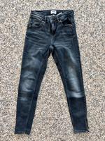 neuwertige JEANS Only Kendell blau W25/L30 Größe XS Bayern - Stammham b. Ingolstadt Vorschau