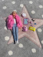 Barbie mit Zubehör Köln - Roggendorf/Thenhoven Vorschau