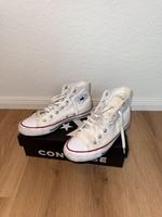 Converse Allstar Chucks 39 weiß Sneaker Schuhe Niedersachsen - Hameln Vorschau