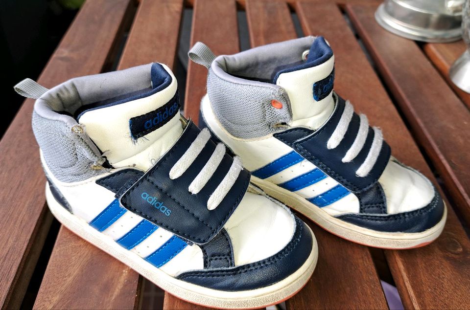 "adidas"   Sneaker Gr.27 in Essen