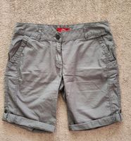 S. Oliver, Smart Short, Damen Bermuda ,grau, Gr. ca. R38/40, Top! Nordrhein-Westfalen - Sankt Augustin Vorschau