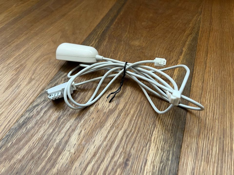 Apple PowerMac Ära Modem-Kabel mit RJ11/TAE Stecker + Adapter in Stuttgart