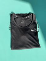 Nike - Running Shirt schwarz Gr S Hessen - Hofheim am Taunus Vorschau