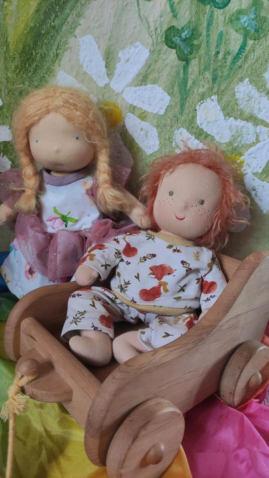 Puppen Kleidchen Stoffpuppe Chimpy Toys Waldorf Handgemacht in Markkleeberg