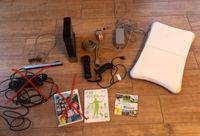 Wii Konsole mit Balanceboard und 2 Spielen Niedersachsen - Westoverledingen Vorschau