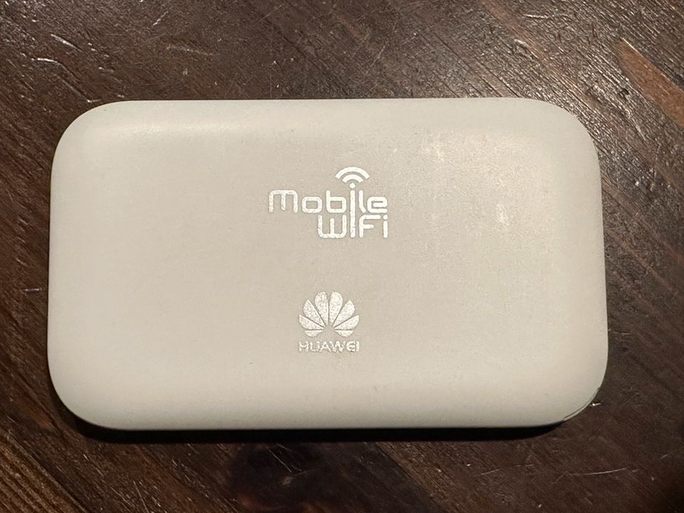 Huawei Mobile WiFi E5573C Mobile Hotspot in Gemmingen