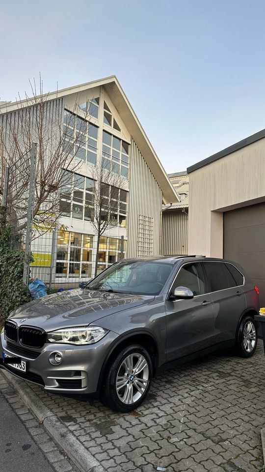 Bmw X5 xDrive30d Pano* Head-Up* Sport-Aut* Stand-Heizung* 21 Zoll in Seligenstadt