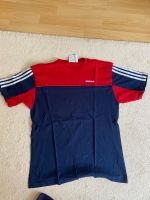 Rot, Blaues Adidas T-shirt Sachsen-Anhalt - Magdeburg Vorschau