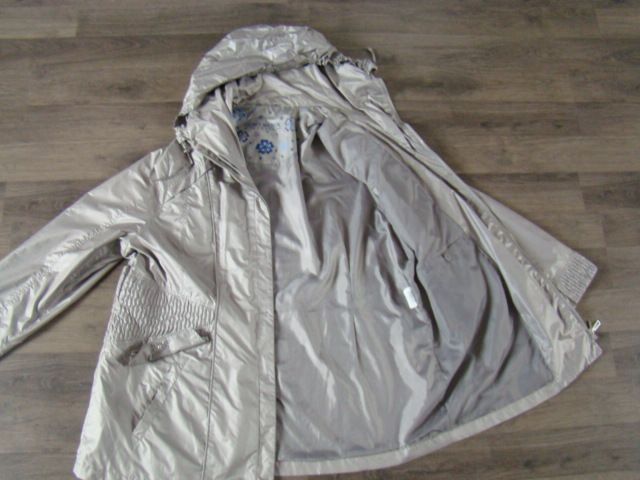 GERRY WEBER Jacke 50 Damen Parka Anorak Trenchcoat Kapuze w NEU in Menden