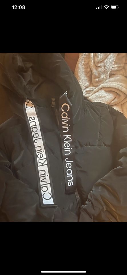 Calvin Klein daunenjacke in Kutenholz