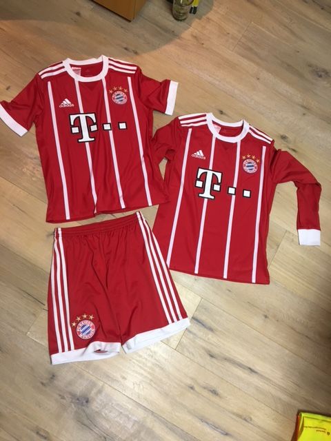 FC Bayern Trikot Gr. 164 Langarm,Kurzarm u.Hose sehr gut erhalten in Malleichen