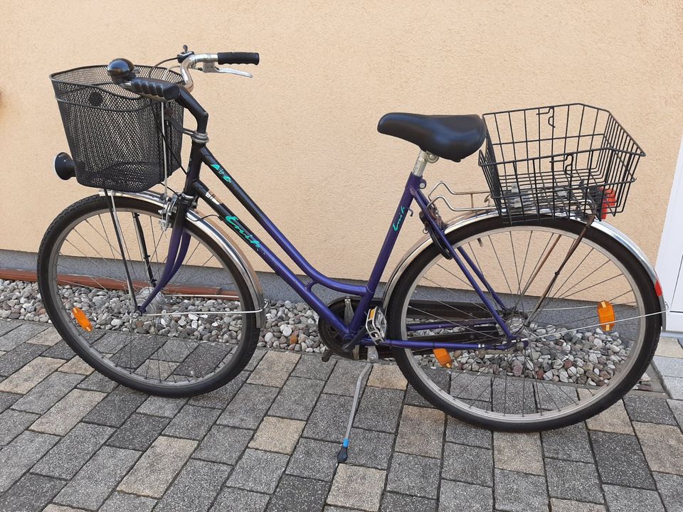Fahrrad Damen 28 Zoll lila grün schwarz ERIKA in Ueckermuende