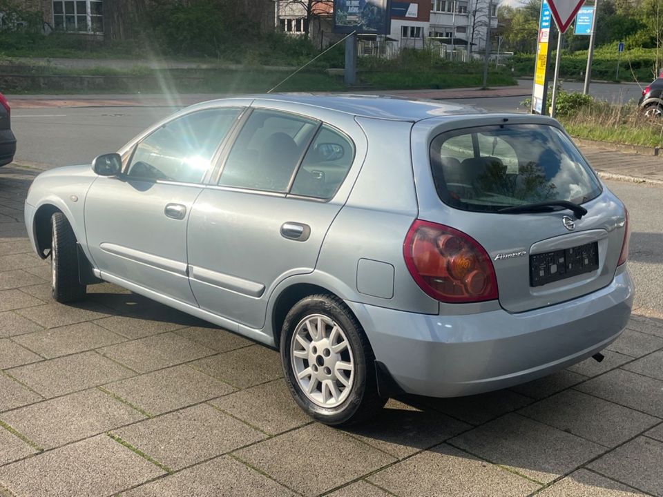 Nissan Almera 1.5 ,Garantie,Tüv Neu in Bremen