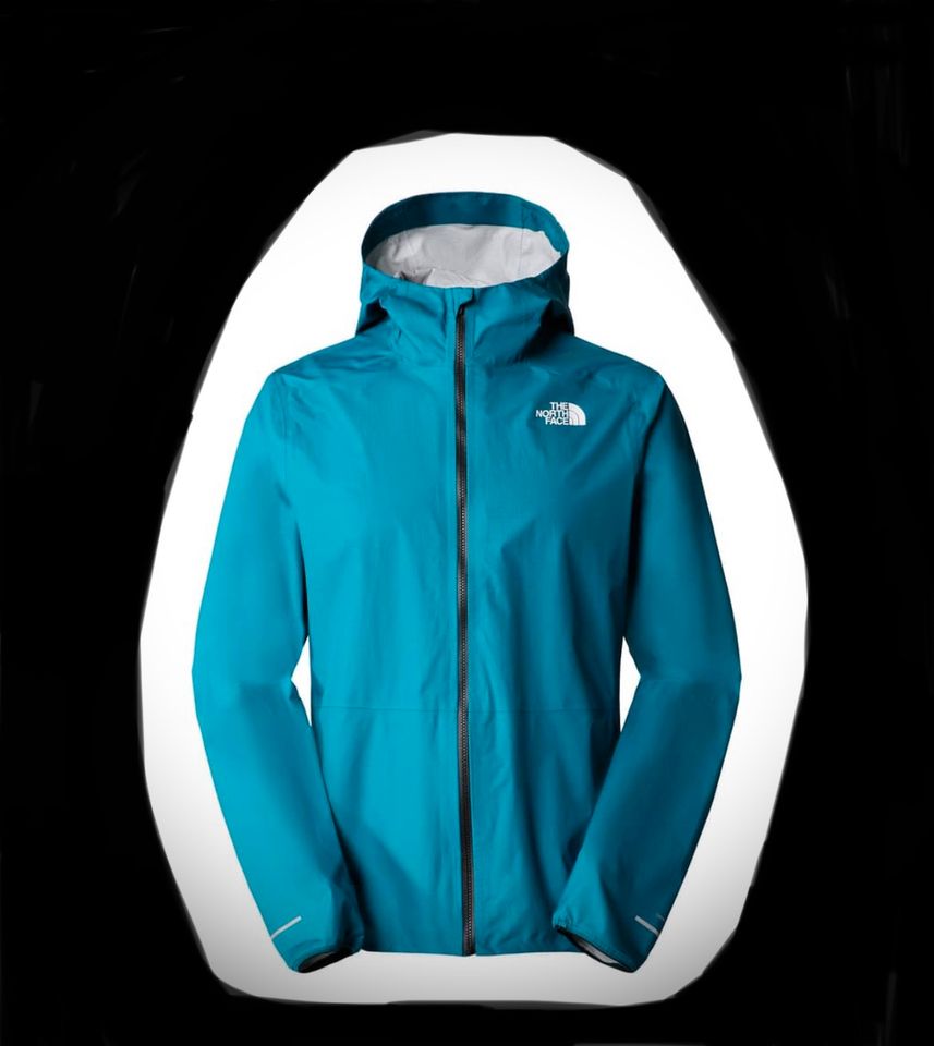 the North Face  higher run Blue Coral Regenjacke ultra leicht M in Berlin