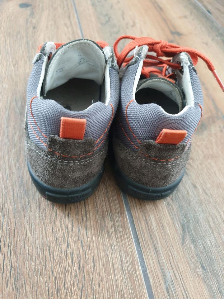 Halbschuhe Superfit in Laußnitz