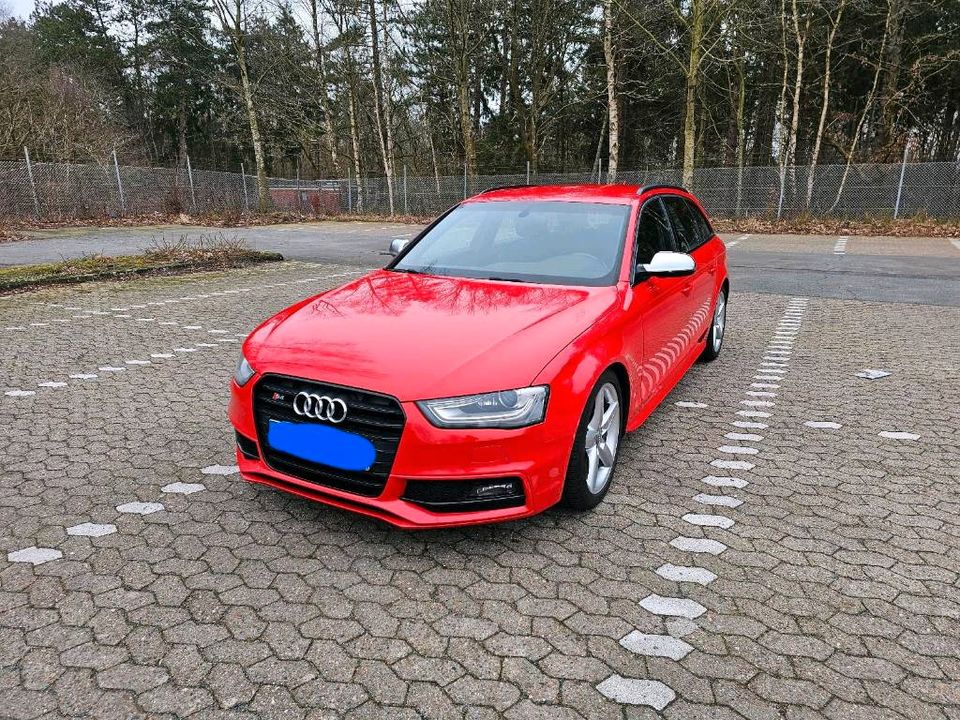 Audi S4 B8.5 Avant in Cuxhaven