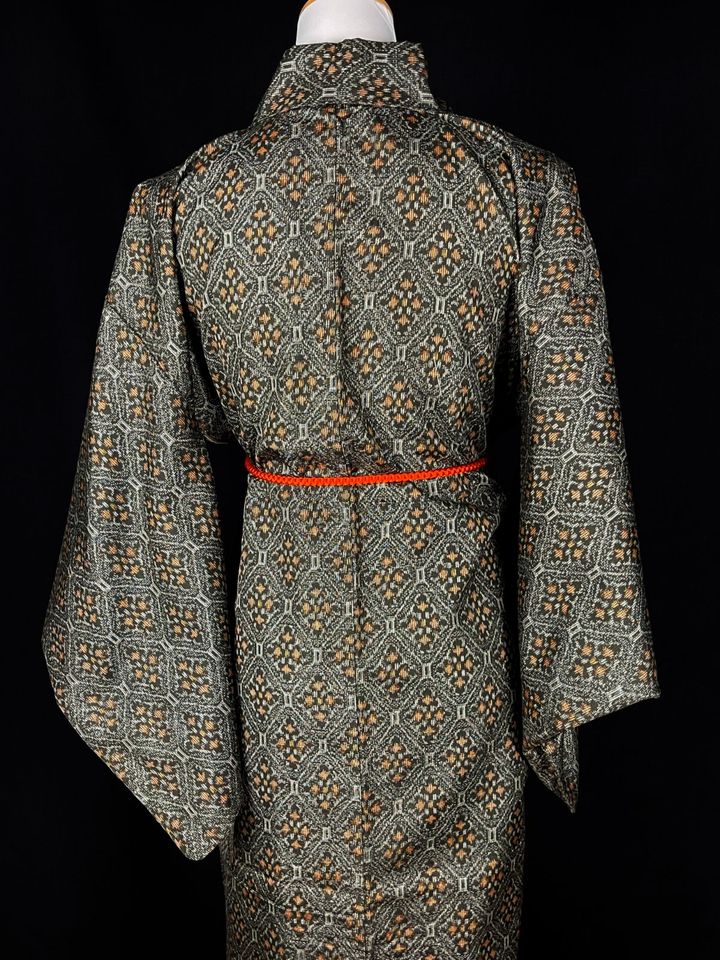 Antike Haori Yukata Jacke Seide Kimono Japan Orange & Dunkel Grau in Berlin