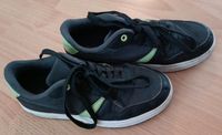 Turnschuhe Sneaker Gr 34 Blinkis Schnürsenkel selten getragen Sachsen-Anhalt - Gröbzig Vorschau