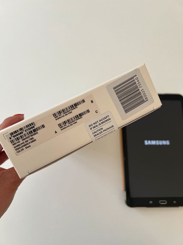 Samsung Galaxy SM-T585 in Eningen