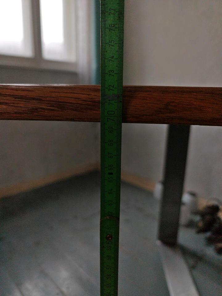 Eichentisch mit Gestell aus Edelstahl gebürstet hochwertig in Kirschau