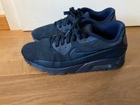 leichte Nike Air Max, dunkelblau, Gr. 41 Super Zustand Bayern - Eggenfelden Vorschau