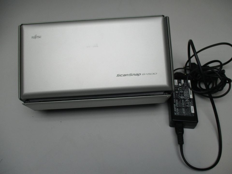 Fujitsu, S1500, Scanner, SN A7KB101001-366442 in Weilrod 