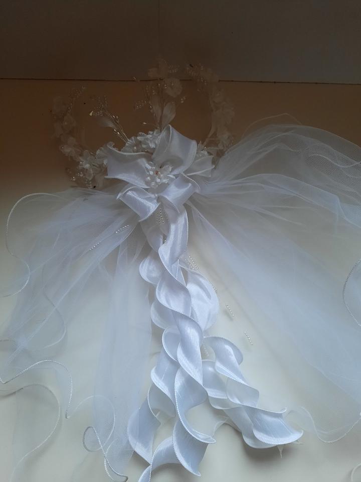 Exclusiv Modelle Kopfschmuck Brautschmuck Hochzeit Schleier in Beverungen