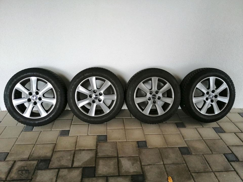 Borbet Winterräder 7x16 ET38 mit Dunlop 205/55/16 mit ABE in Hohentengen