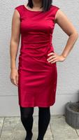 edles rotes glänzendes Damen Etuikleid Mariposa Festkleid 38 M Bayern - Schwarzenfeld Vorschau