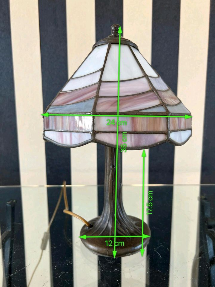 Tiffany-Lampe Tischlampe in Halstenbek