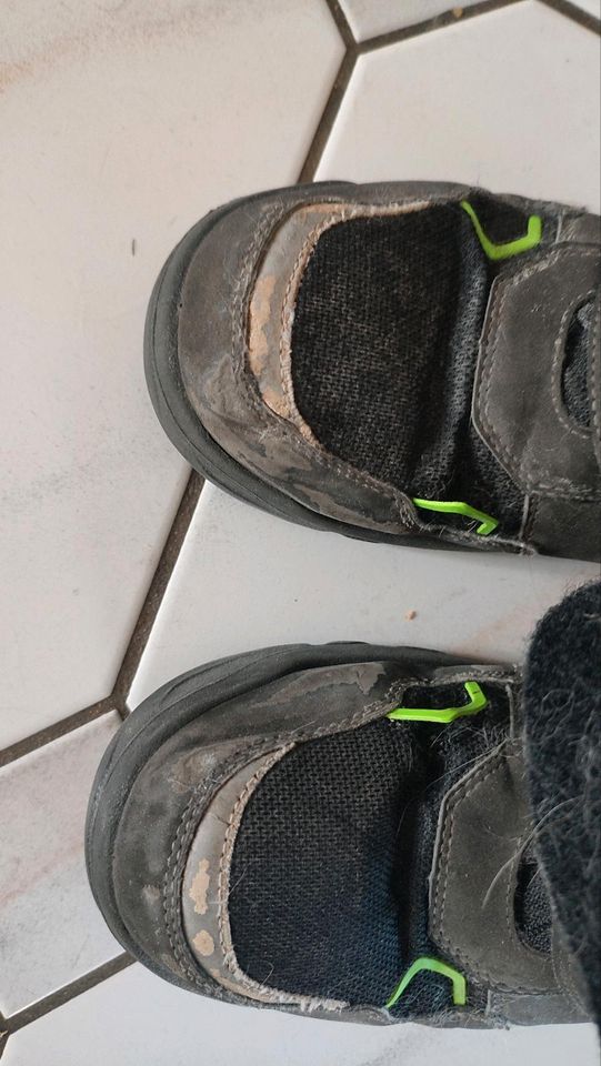 Winterschuhe* Schneestiefel* Kinderschuhe Größe 39 in Seukendorf