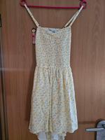 Hollister Jumpsuit in gelb weiß mit Blumen Nordrhein-Westfalen - Marl Vorschau