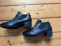 THINK! STIEFELETTEN LEDER SCHWARZ GR 37,5 NEUWERTIG Aachen - Aachen-Mitte Vorschau