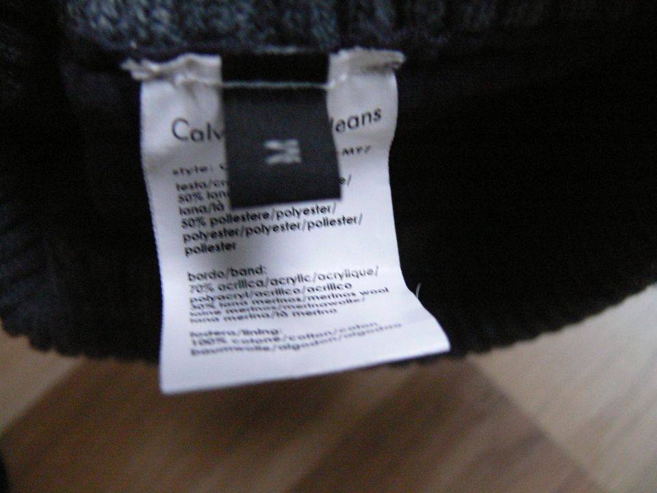 Calvin Klein Jeans, CK Jeans Mütze, Beanie, Wollmütze Gr.104 in Velbert