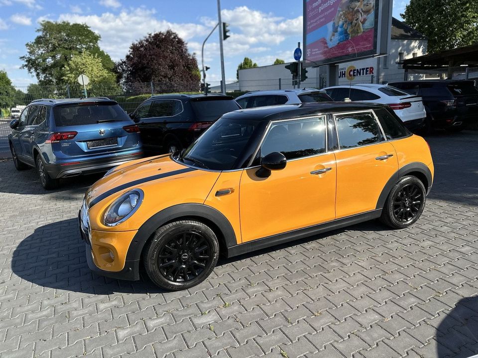 MINI Cooper 1. Hand / Navi Pro. / Scheckheft / PDC in Mönchengladbach