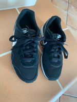 NIKE VENTURE RUNNER - Sneaker low Gr. 38 Nordrhein-Westfalen - Attendorn Vorschau