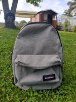 Eastpak Rucksack grau ca 25 Liter Schulrucksack Thüringen - Schmoelln Vorschau